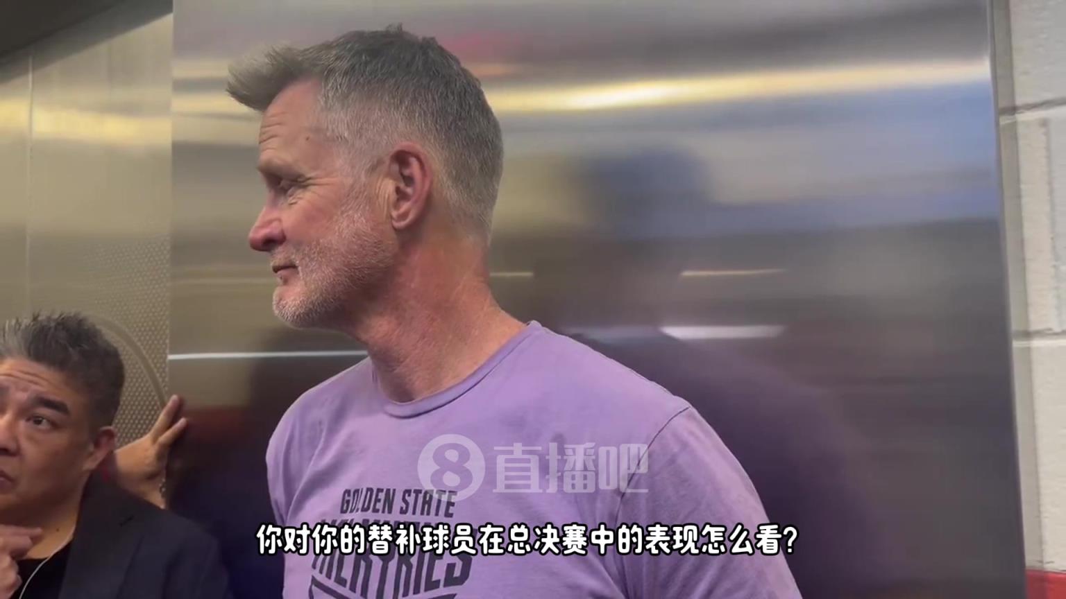 記者：你們替補在總決賽有競爭力嗎？科爾：先別說總決賽，我們想進季后賽